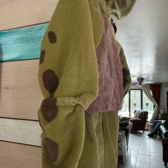 Disney Olive Green and Brown Squirt Turtle Costume Hoodie & Pants 12 months - Picture 4 of 9